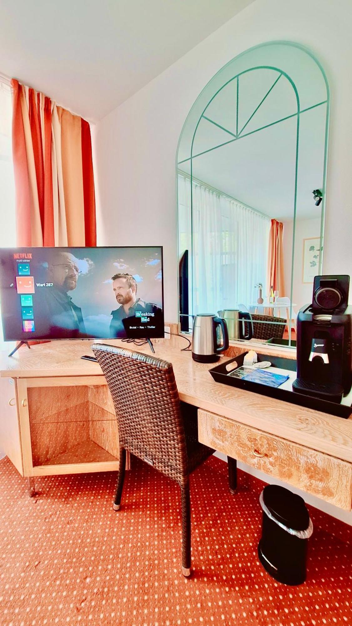 G&P Housing Apartments Mit Kueche & Balkon & Highspeed Internet- Comfort อัลเทนชไตก์ ภายนอก รูปภาพ